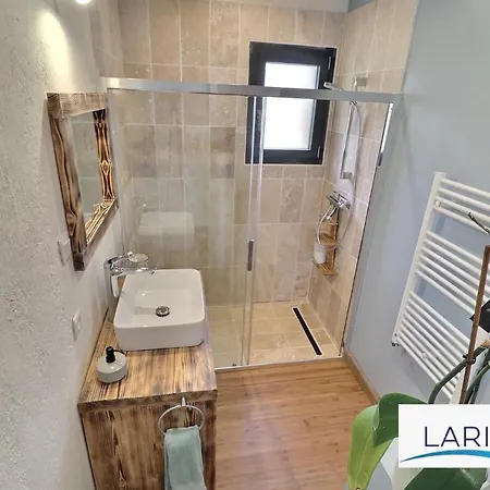 Larimar Villa